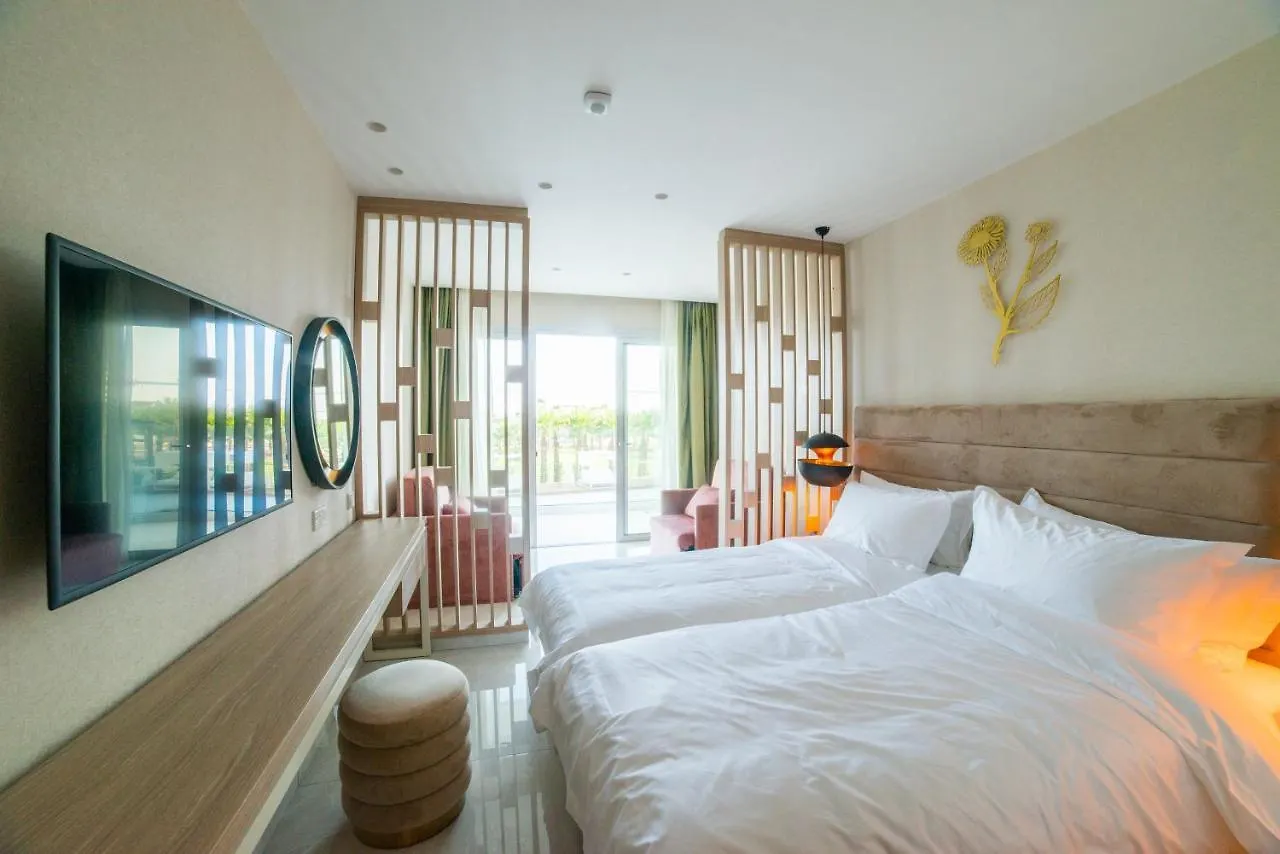 At Herbal Boutique Hotel & Spa Protaras