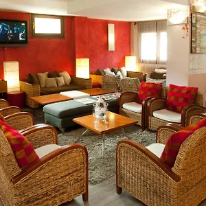 Hotel Mila Encamp